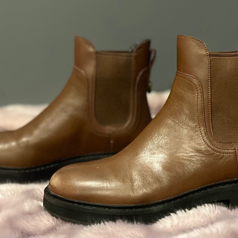 COLE HAAN Greenwich Chelsea Boot, 8